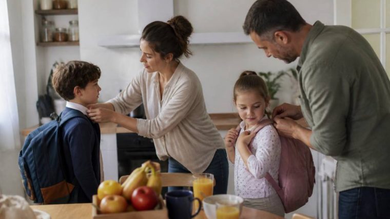 Créer des routines familiales qui simplifient les matinées et réduisent le stress dès le réveil