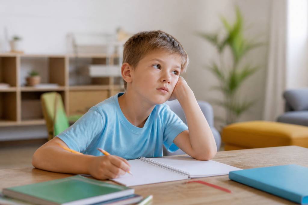 Les troubles de l'attention chez les enfants : mieux les repérer et accompagner son enfant au quotidien