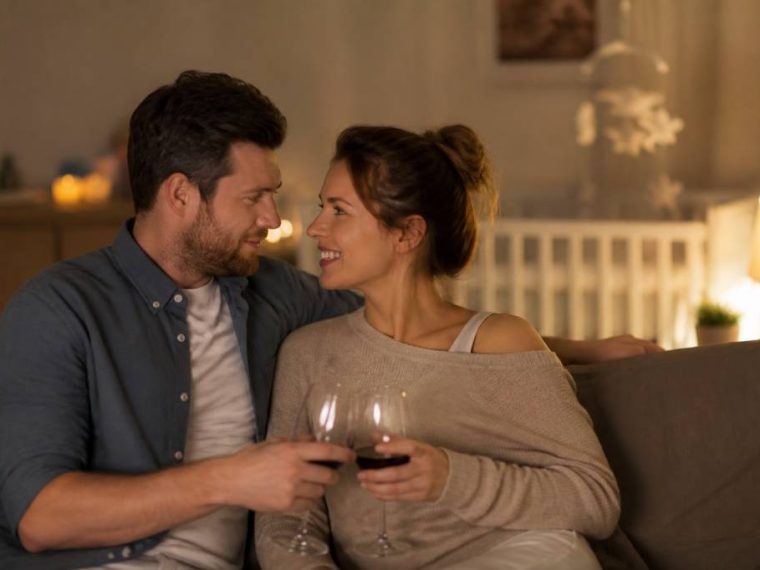 Préserver son couple après l’arrivée d’un enfant : trouver du temps à deux sans se perdre