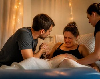 Accouchement sans péridurale témoignage : récit d’une naissance vécue en pleine conscience