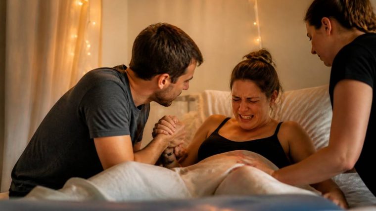Accouchement sans péridurale témoignage : récit d’une naissance vécue en pleine conscience