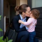 Homéopathie et grossesse : les remèdes autorisés et les précautions à connaître